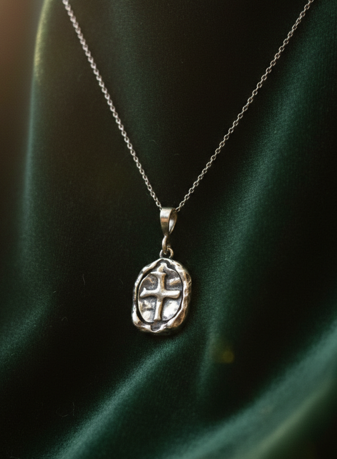 Sterling Silver Cross Pendant Necklace-Vintage style Cross Pendant - Rope 18"